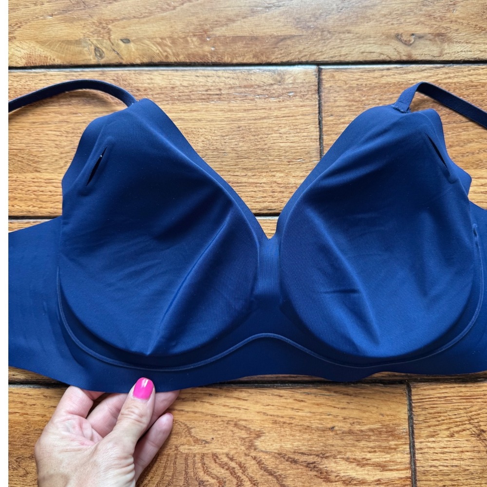 EBY Relief Bra Women Lg Navy Blue Seamless Wireless Adjustable Straps Comfort - Picture 7 of 7